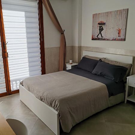 Ferienwohnung Casalmare Sabina Ventimiglia Exterior foto